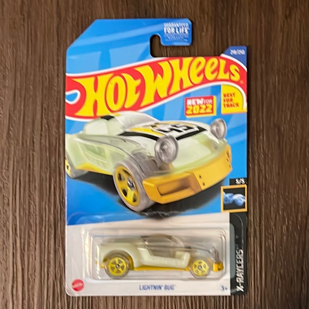 Lightnin Bug X-Raycers Hot Wheels New For 2022